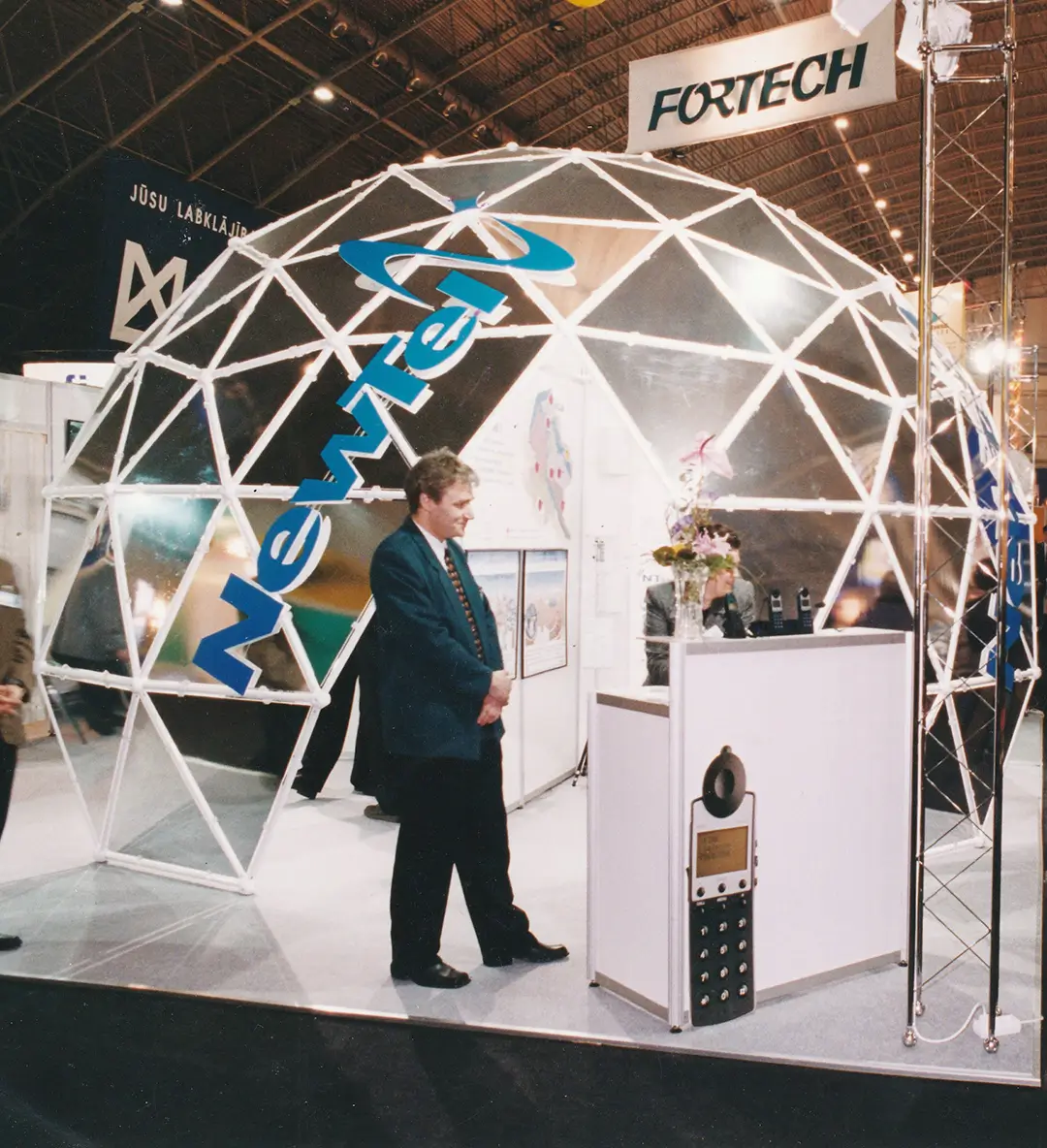 Exhibition system stands 