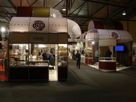 Exhibition system stands