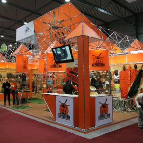 Exhibition system stands