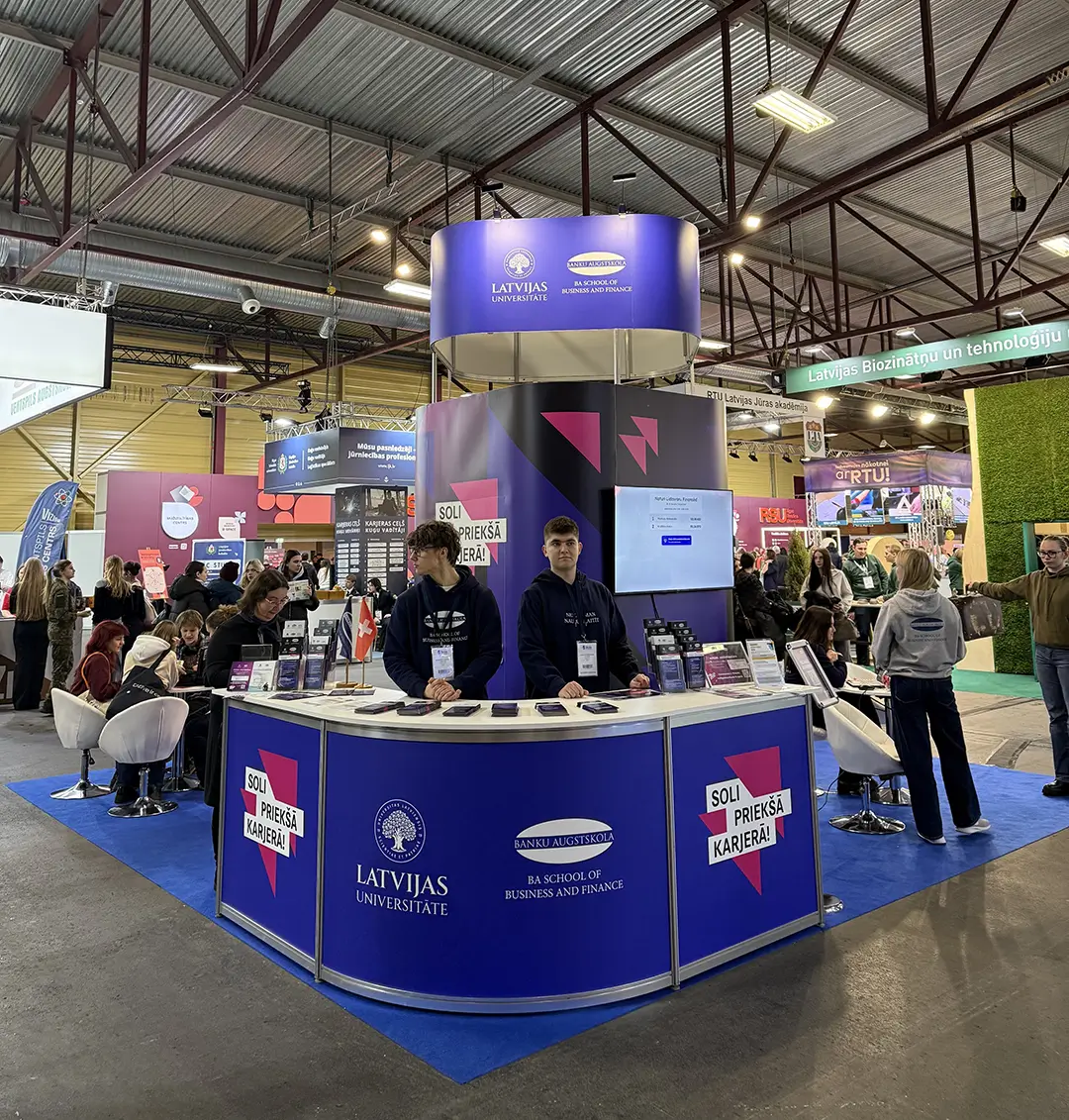 Custom-built exhibition stands | Skola 2026