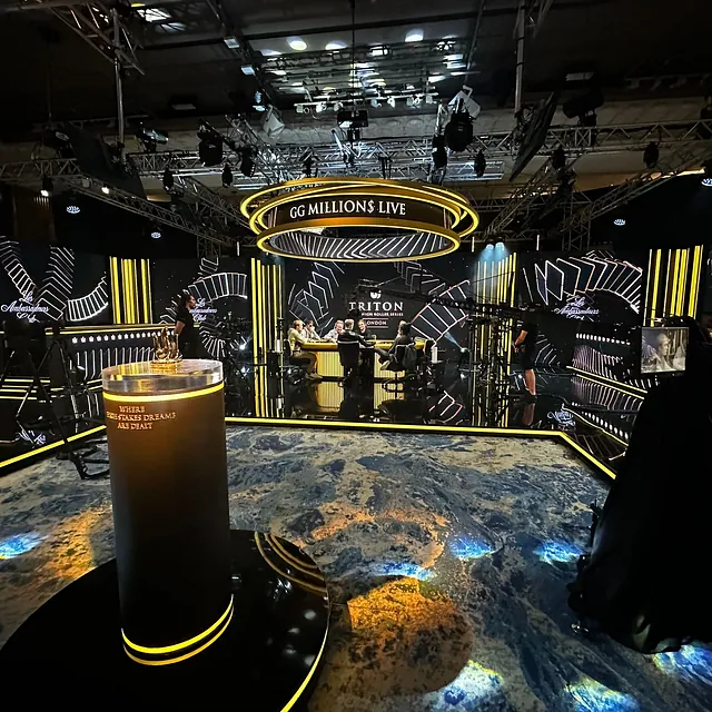 Custom-built exhibition stands | poker stand